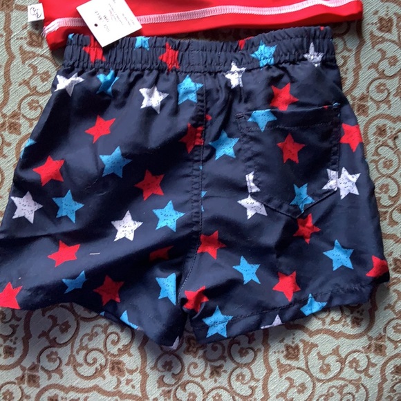 Flapdoodles rash guard(UPF 50+) & star swim trunks - Picture 5 of 6